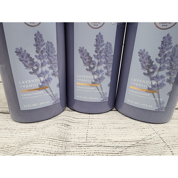 Bath & Body Works Aromatherapy Lavender + Vanilla Conditioner New 16 fl oz X 3 - Picture 2 of 3